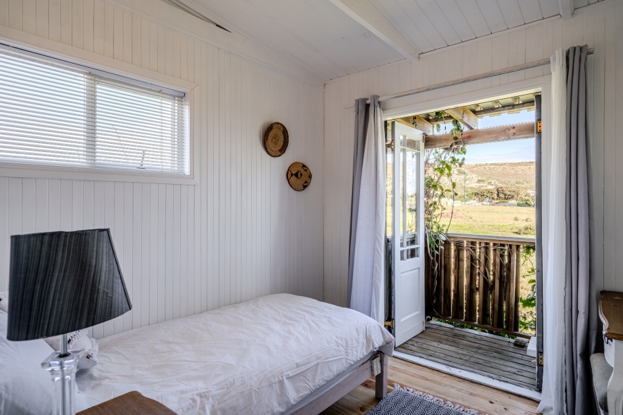 4 Bedroom Property for Sale in Kommetjie Western Cape